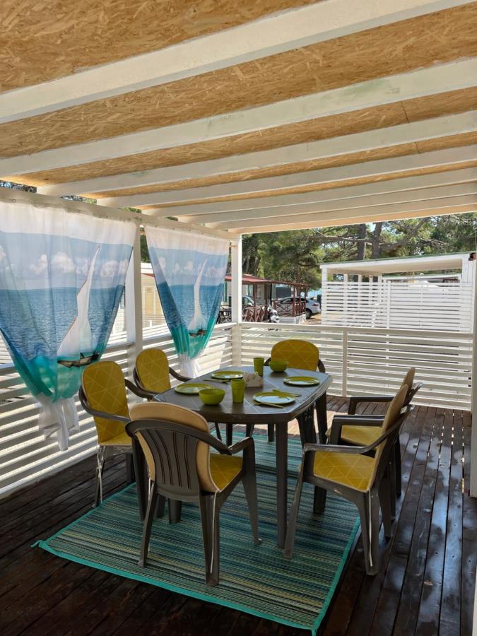 Dalmacia Mobile Homes And Caravans At The Beach Привлака Екстериор снимка