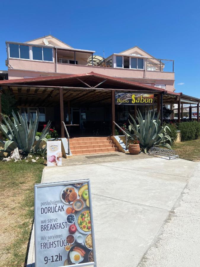 Dalmacia Mobile Homes And Caravans At The Beach Привлака Екстериор снимка